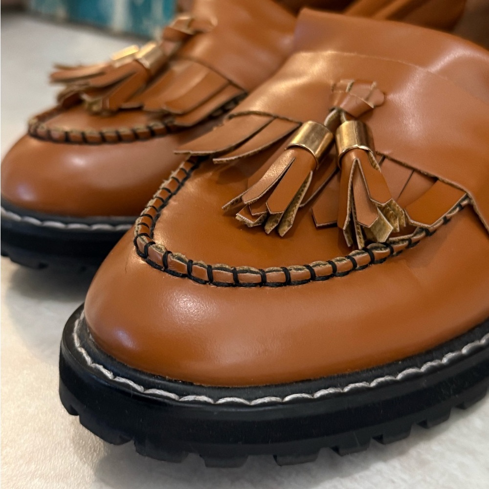 Women’s Seven7 Brown Tassel Chunky Ivy Loafers sz 6